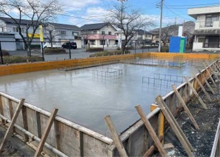 上棟前の土台敷き